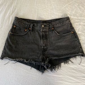 Levi’s 501 black jean shorts